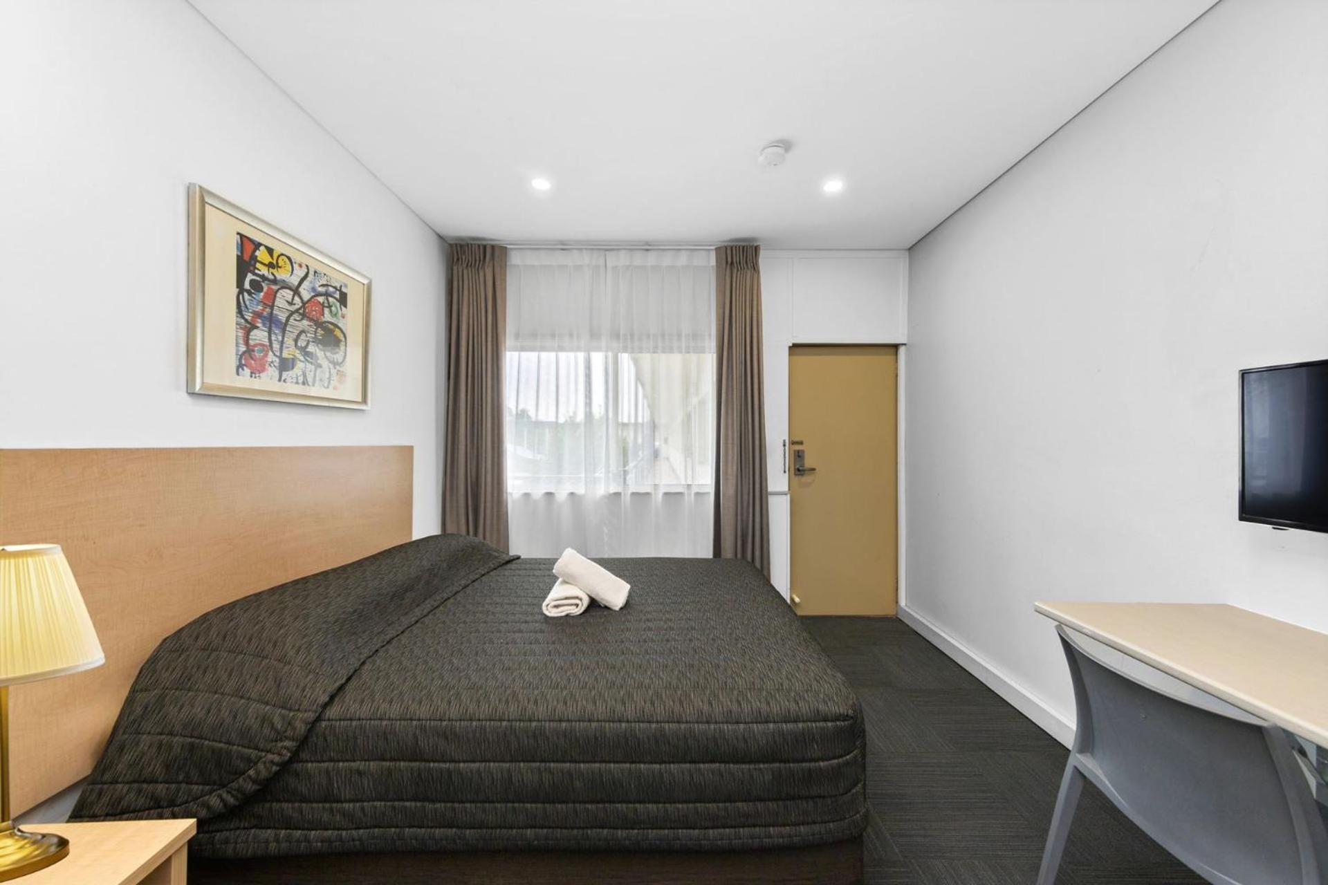 Westside Motor Motel 3*